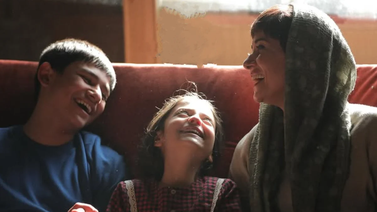 خبر روز | خلاصه‌ی داستان مفصل فیلم «زن و بچه» از سعید روستایی، که در کن 2025 اکران شد! | گلی شی