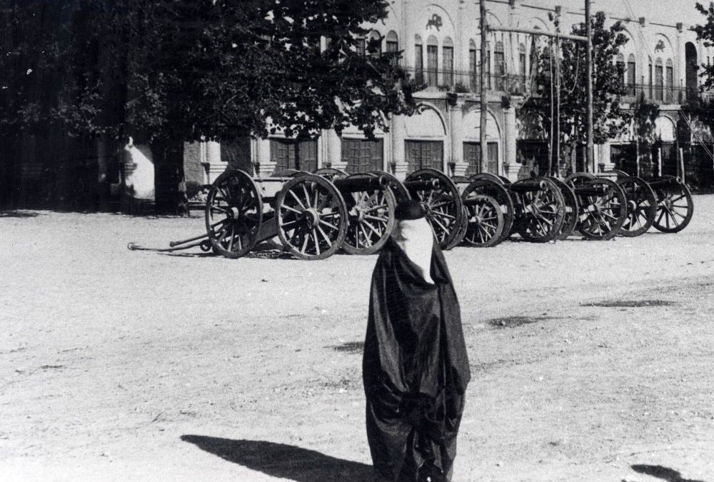 (تصاویر) سفر به عصر قاجار؛ از آرامش ناصرخسرو تا رویای برفی تهران
