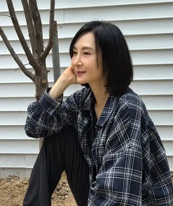 خبر روز | عکس دیدنی «بانو جمی» در سریال امپراتور دریا در 57 سالگی 1 1 19