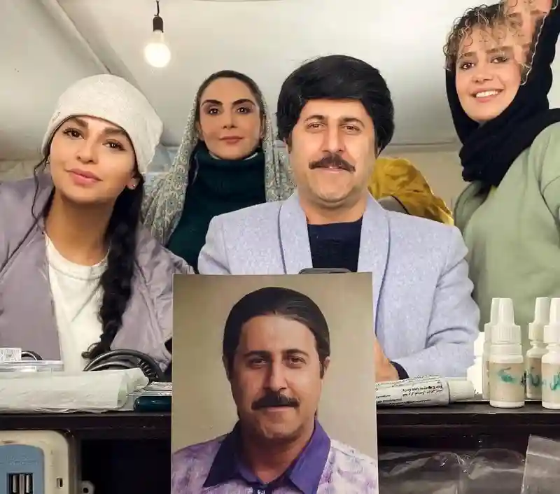 تصویر روز | عکس دیدهنشده رحمت و شری در اتاق گریم سریال پایتخت 7 1 1325