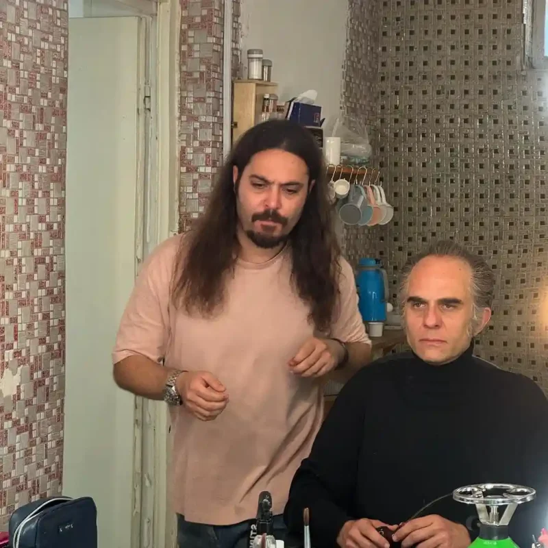 1 647