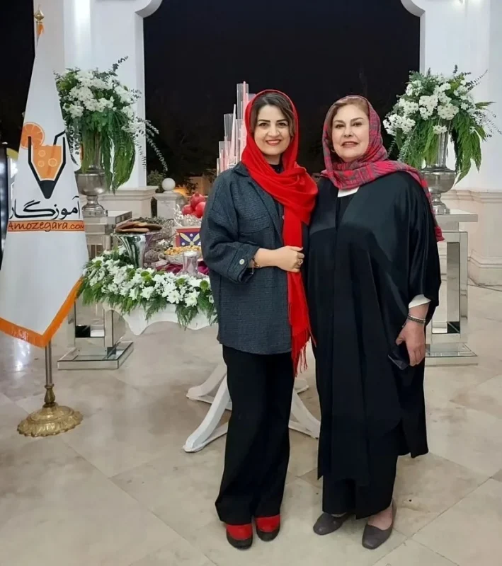 11zon atefe lyricist 1729188831 3481010677533139090 1938533815