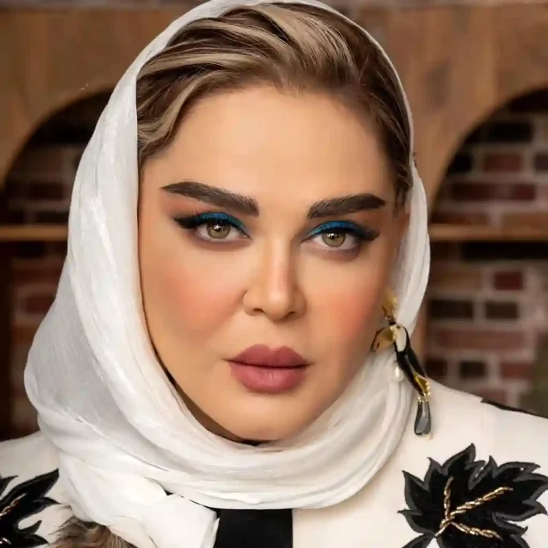 تصویر روز | بهاره رهنما «روشنک» سریال بازگشت به خانه در 51 سالگی 11zon b rahnama 1732530936 3509046288727478840 30916040 1