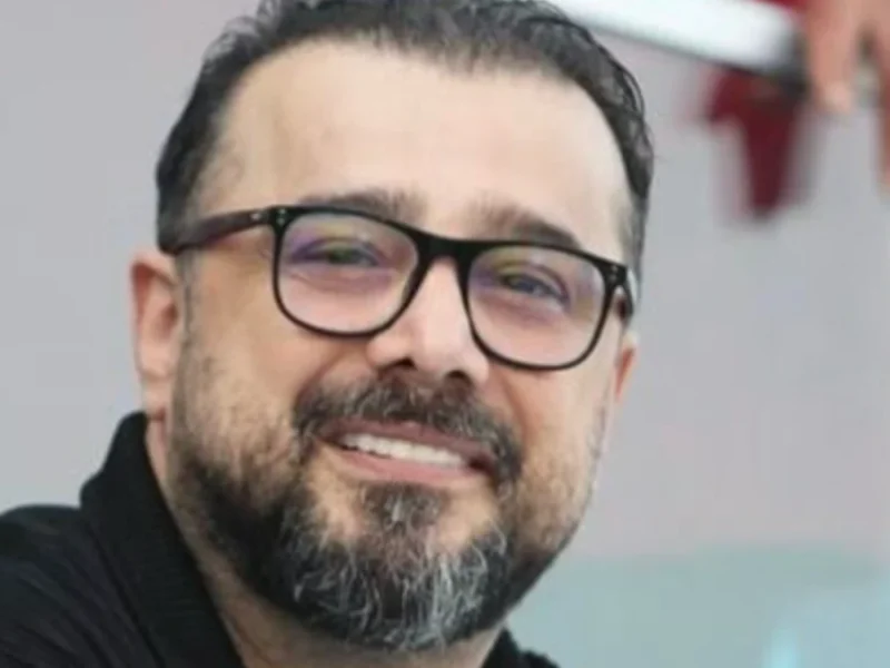 تصویر روز | رفاقت دهساله سپند امیرسلیمانی و امیرعلی نبویان عکس در زمان|رفاقت دهساله سپند امیرسلیمانی و امیرعلی نبویان