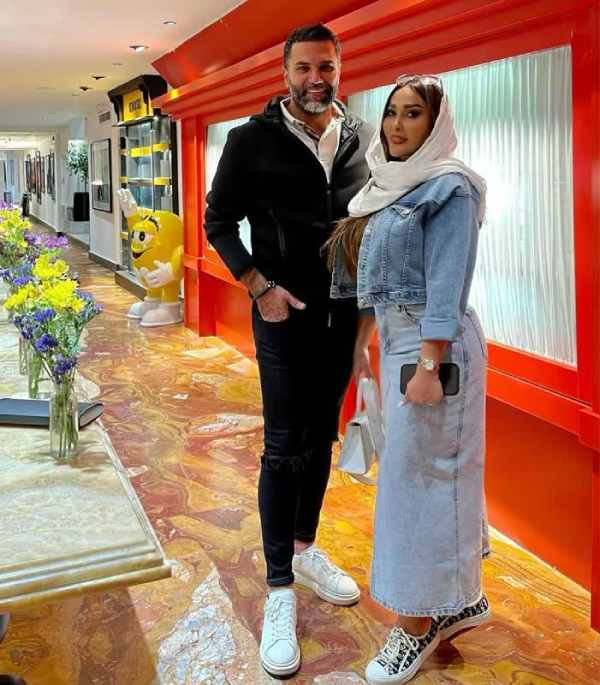 عکسهای نیکبخت واحدی و همسرش