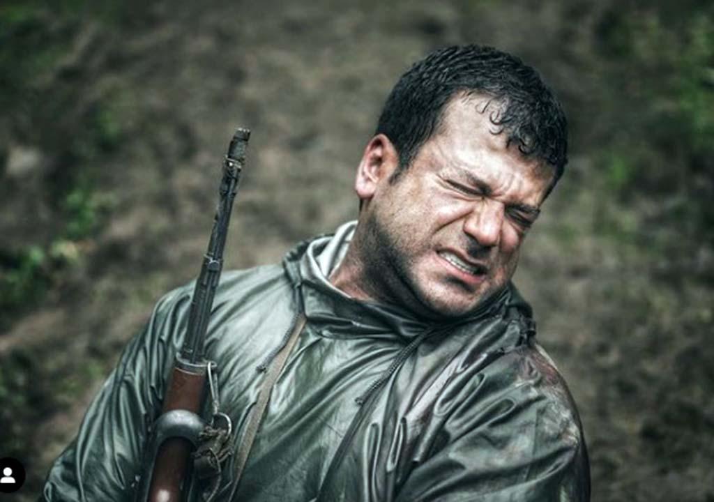 تصویر روز | عکسهای خصوصی و بیوگرافی روزبه حصاری 25