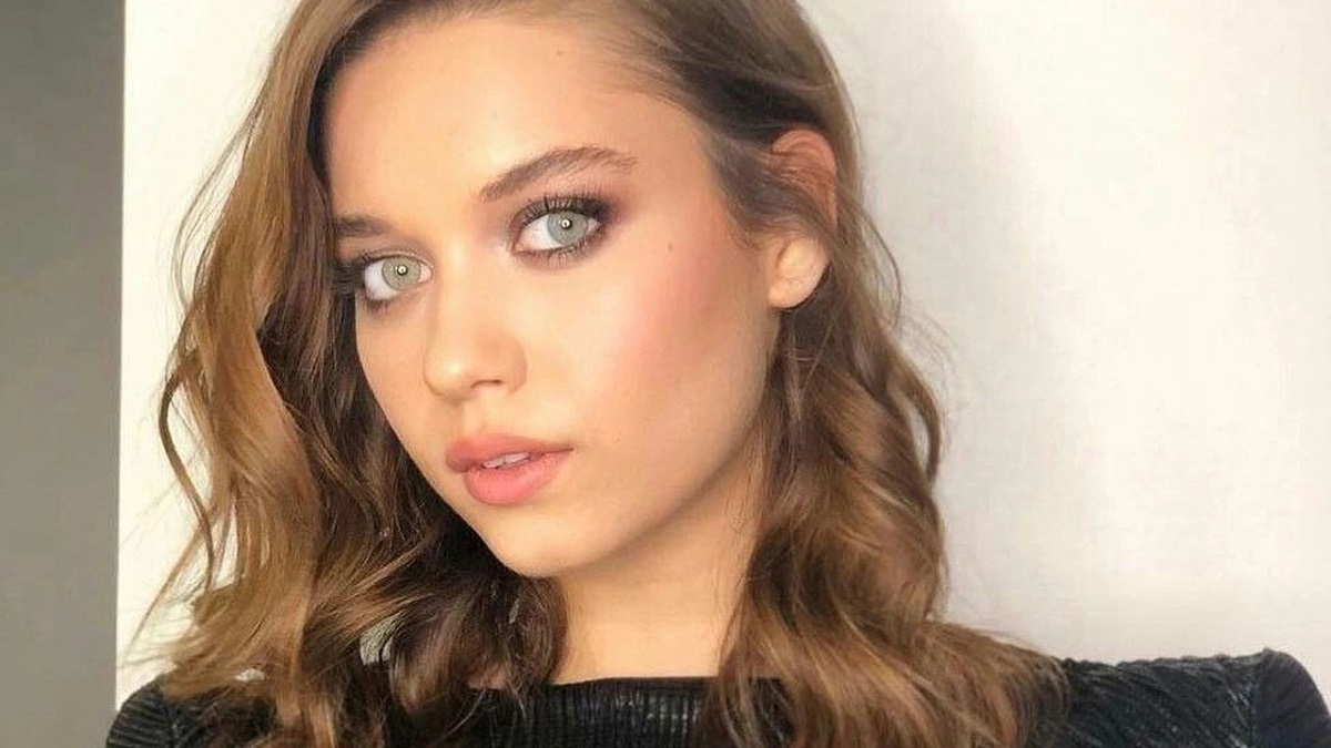 تصویر روز | عکسهای خصوصی و بیوگرافی افرا ساراچاوغلو 14_11zon