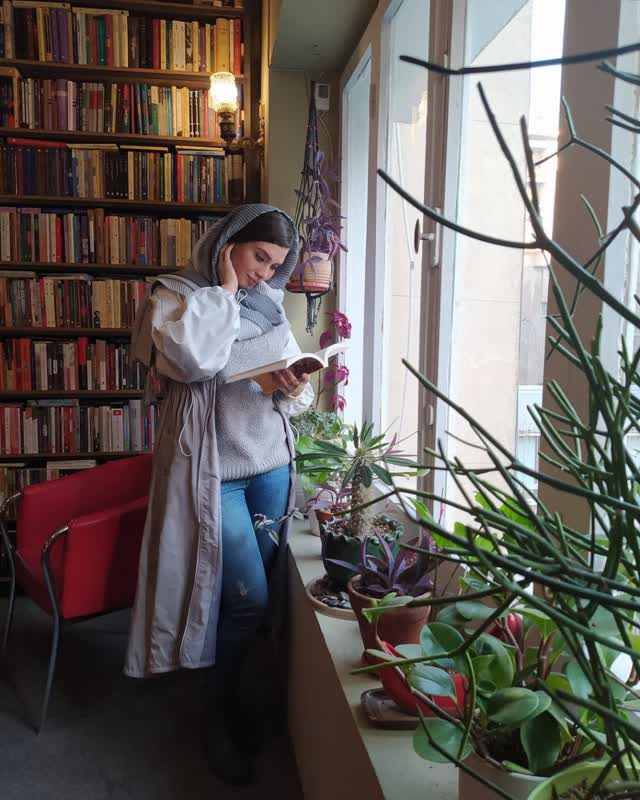 ساناز سعیدی بازیگر بچه مهندس