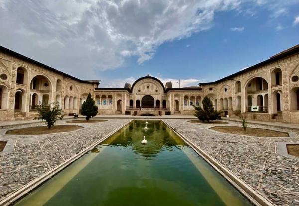 هانیه توسلی و خواهرش