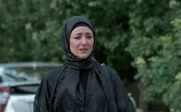 تصویر روز | علیرام نورایی بازیگر «سریال تمام رخ» و همسرش صبا تاجیک بازیگر تمام رخ