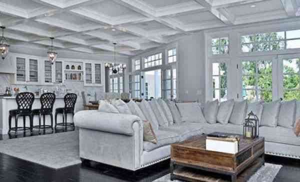 خانه سلنا گومز