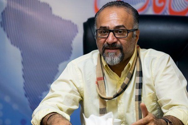 حمید ابراهیمی و همسرش