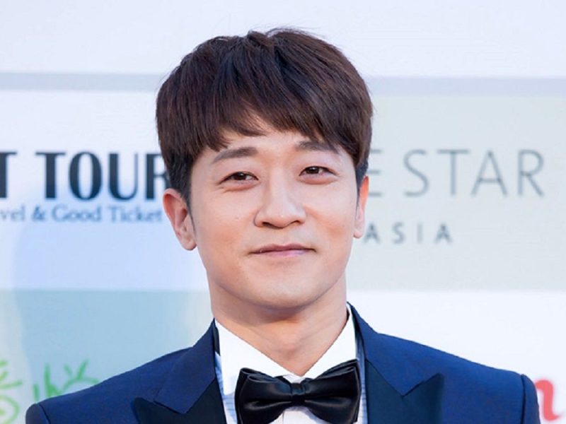 زندگی خصوصی الکس چو، عکس‌های شخصی و بیوگرافی