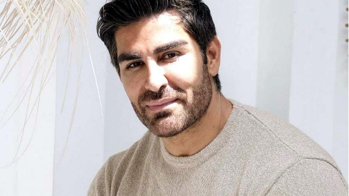 تصویر روز| زندگی شخصی و بیوگرافی رضا ملک زاده زندگی شخصی و بیوگرافی رضا ملک زاده