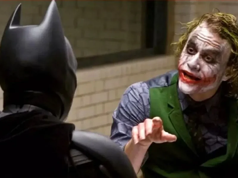 تصویر روز | از جوکر و بتمن در پشت صحنه فیلم شوالیه تاریکی از جوکر و بتمن در پشت صحنه فیلم شوالیه تاریکی