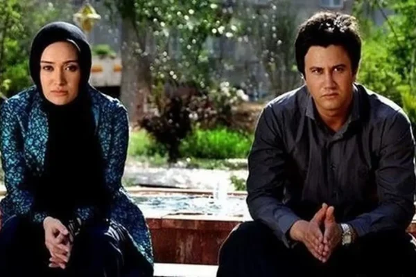 افشاری و شاهرخ استخری.webp