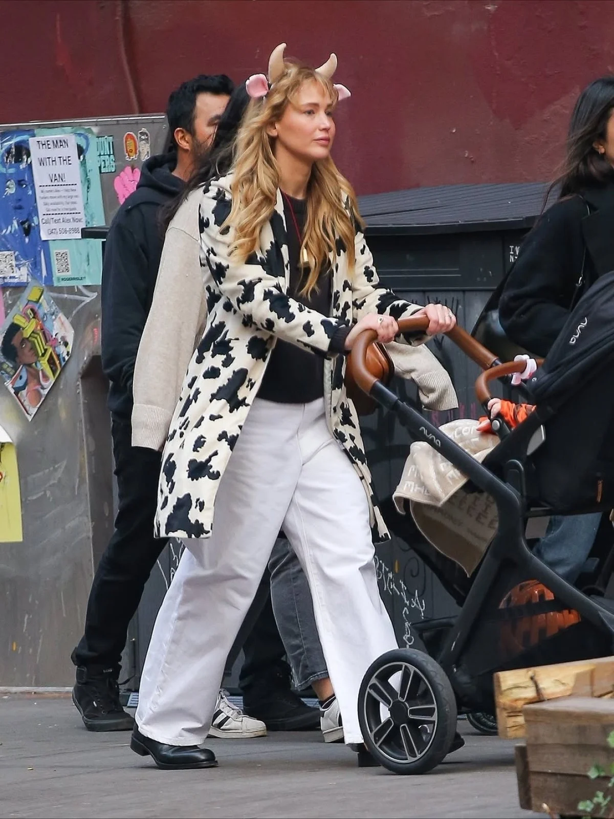 2025-11-01_22-06-55_243063-meylesokhan-ir photo_2025-11-01_20-42-12