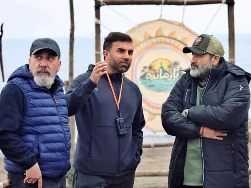 خبر روز| آقای غفوریان بهخاطر یک عذرخواهی آسمان و ریسمان نباف! آقای غفوریان بهخاطر یک عذرخواهی آسمان و ریسمان نباف!