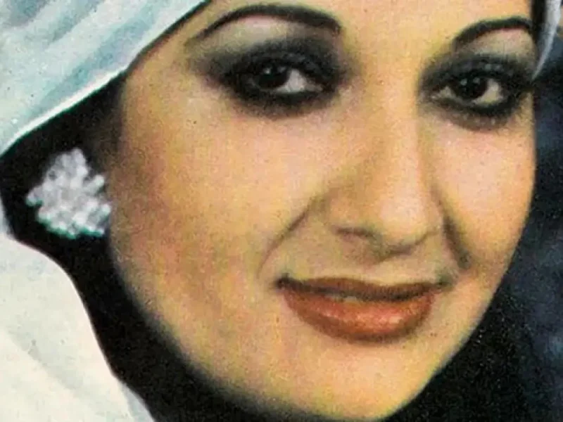 تصویر روز | خبر فوری از تصویری دیده نشده از «فیروزه» خواننده قبلِ انقلاب در ۷۲ سالگی 0878906897_11zon_11zon