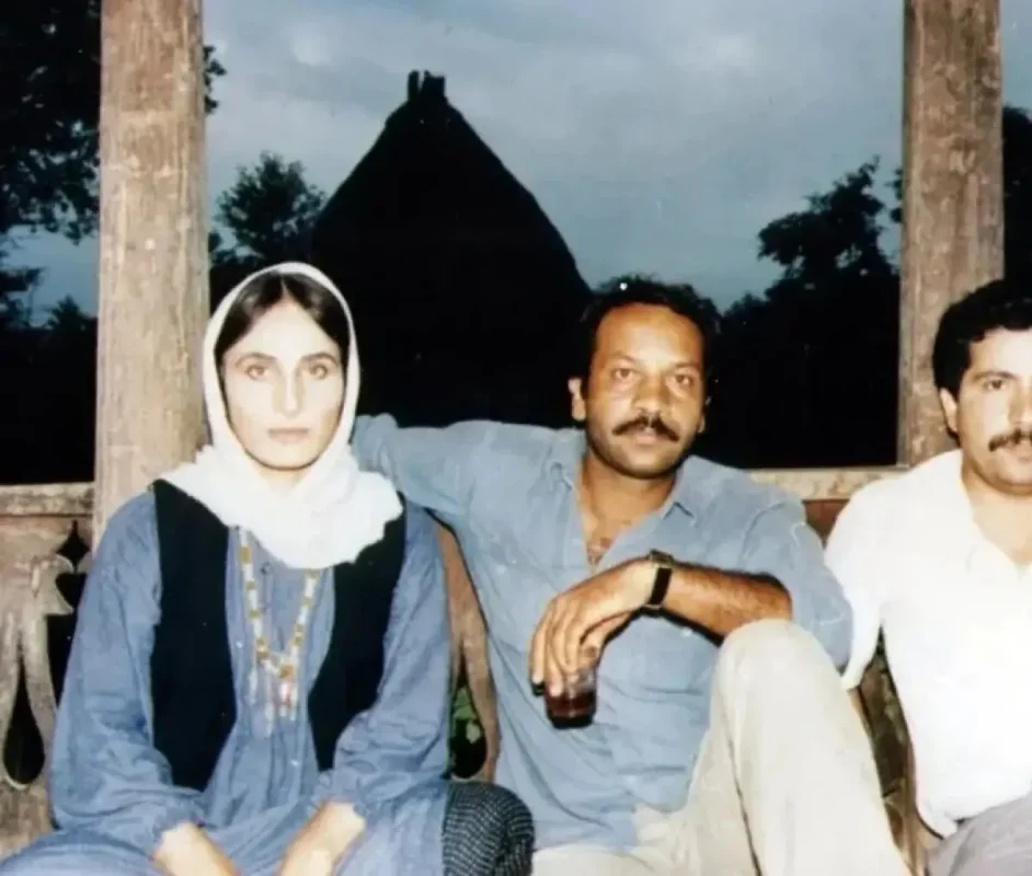 تصویر روز | عکس صمیمیِ داریوش فرهنگ و همسر اولش «سوسن تسلیمی» 2025 12 06 14 38 32 487149 meylesokhan ir 1.webp 1