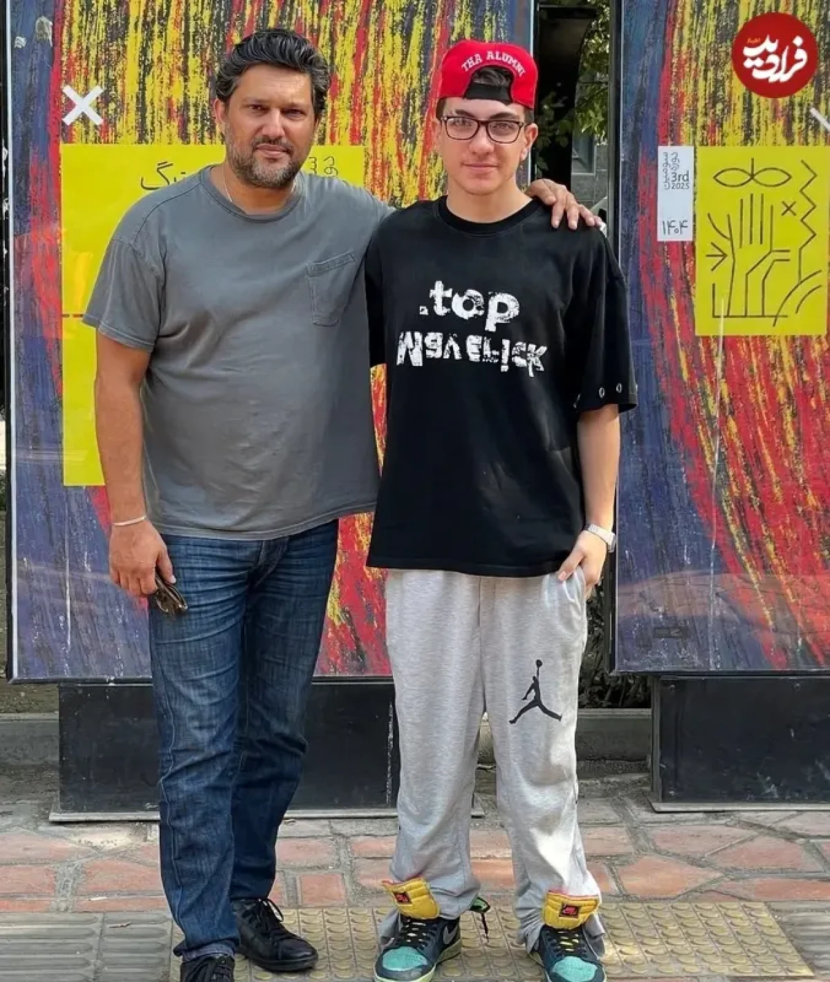 عکس| سفر زمان؛ چهرۀ «علی ثروتیان» (سریال آنام) در 17 سالگی در کنار «حامد بهداد» عکس| سفر زمان؛ چهرۀ «علی ثروتیان» (سریال آنام) در 17 سالگی در کنار «حامد بهداد»