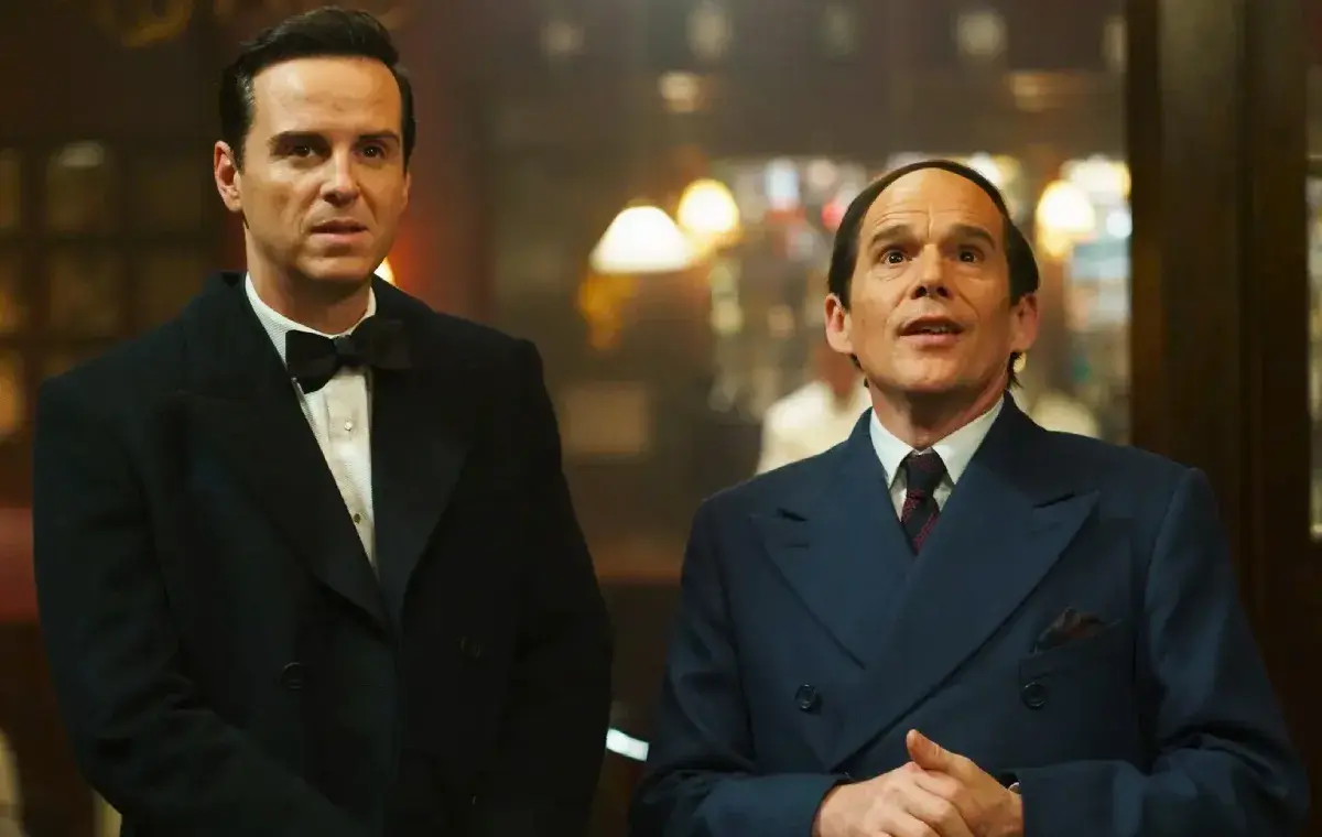 نقد فیلم Blue Moon | وقتی ریچارد لینکلیتر در میانه نورافکن‌ها سقوط می‌کند