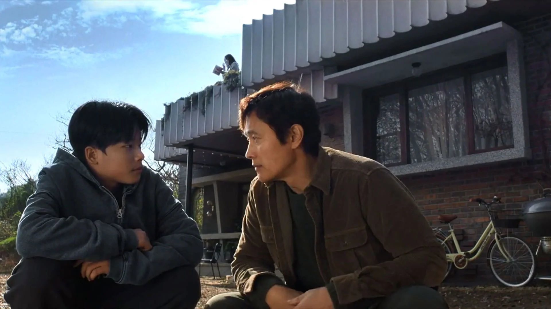 نقد کامل «چارهای نیست»؛ مرزی باریک میان کمدی و تراژدی نقد کامل «چارهای نیست»؛ مرزی باریک میان کمدی و تراژدی