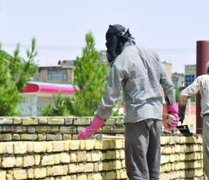 خلاقیت خنده دار اُوستا بَنّا با احداث توالت روباز در ورودی خانه حماسه آفرید/به این باید دکتری افتخاری بدن! +عکس خلاقیت خنده دار اُوستا بَنّا با احداث توالت روباز در ورودی خانه حماسه آفرید/به این باید دکتری افتخاری بدن! +عکس
