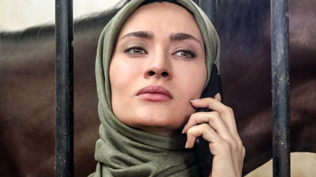 تیپ خیره کننده «ساناز سعیدی» در 36 سالگی