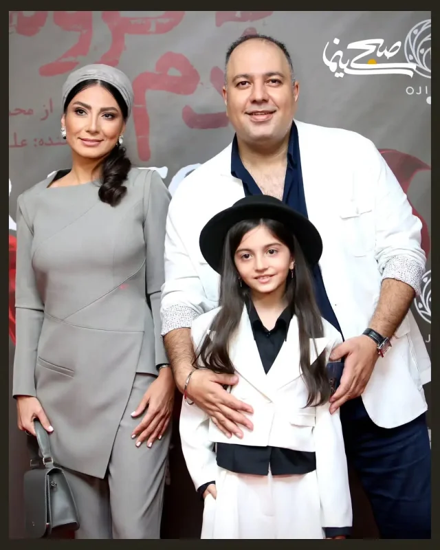 خبر روز | تصاویر حمید جبلی در دورهمی بازیگران مشهور سینما 33 63