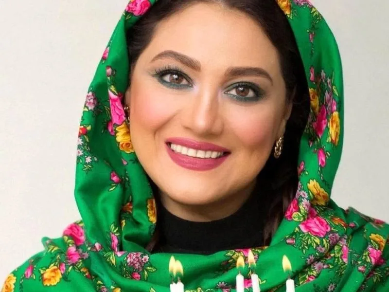 تصویری زیبا از شبنم مقدمی با استایل ساده و همیشگی