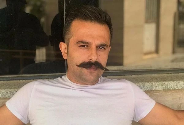 تصاویر | زندگی خصوصی سیدحسین موسوی، عکسهای شخصی و بیوگرافی 49 69