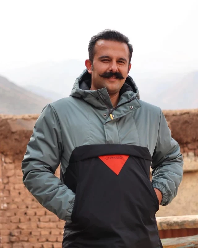 تصاویر | زندگی خصوصی سیدحسین موسوی، عکسهای شخصی و بیوگرافی 50 11zon 16