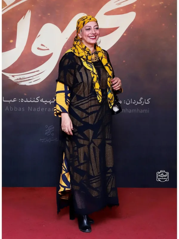 خبر روز | عکس مادرانه «زهرا داوودنژاد» با دخترش یلدا به اکران خصوصی آمد 54 72