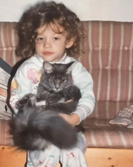 تصویر روز | زندگی خصوصی کت دنینگز، عکسهای شخصی و بیوگرافی 7 129