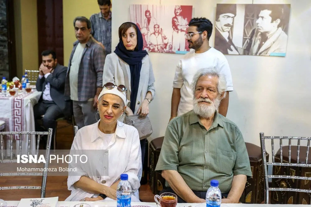 خبر روز | تصاویر تقدیر از علی نصیریان در شصت سالگی تماشاخانه سنگلج 70 11zon 12
