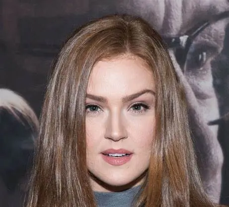 تصویر روز | مگی گییا، عکسهای شخصی و بیوگرافی 74 54