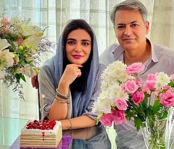 تصویر روز| عکس جدید تولد لیندا کیانی در کنار همسرش 74 62