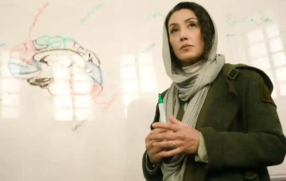 هدیه تهرانی استاد دانشگاه تهران شد! 75 76