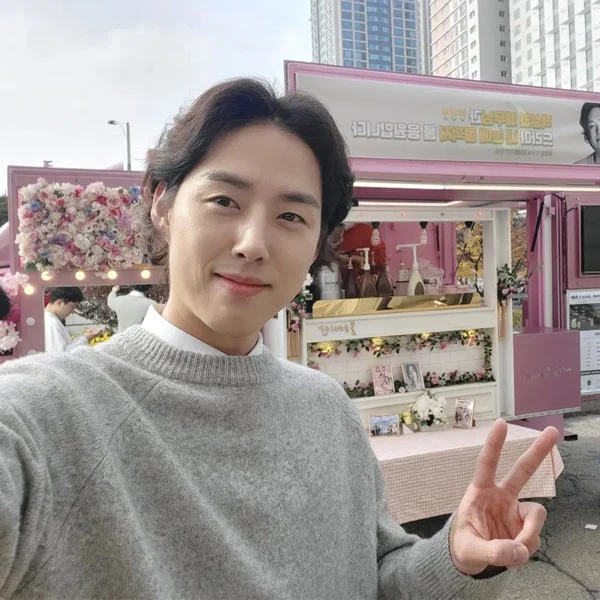 خبر روز | زندگی خصوصی بک سونگ هیون، عکسهای شخصی و بیوگرافی 80 1 2