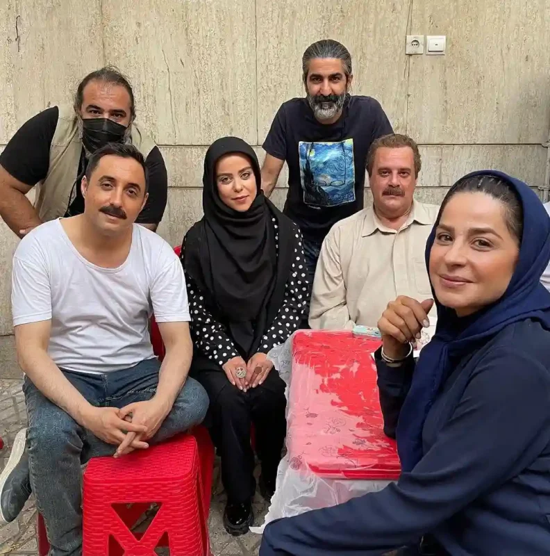 8032f49d d990 47df 97f5 2697891b3583 1