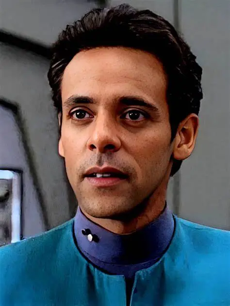 تصاویر| زندگی خصوصی الکساندر صدیق، عکسهای شخصی و بیوگرافی 91 49