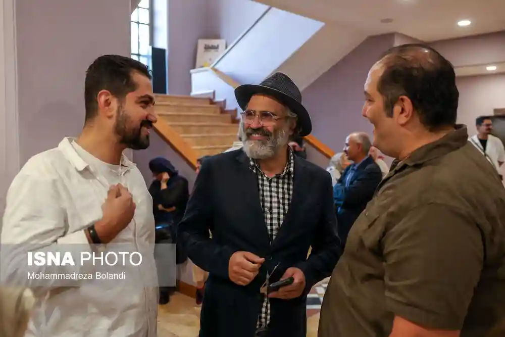 تصاویر ناصر تقوایی در مراسم یادبود 98 59