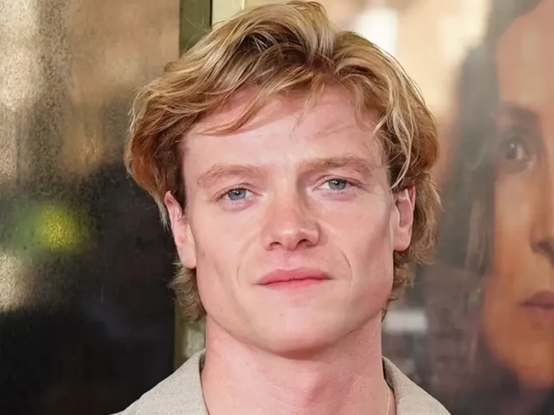 خبر روز | ستارهی Clayface تأیید کرد که این فیلم در بهکارگیری عناصر وحشت جسمی هیچ محدودیتی نخواهد داشت ستارهی Clayface تأیید کرد که این فیلم در بهکارگیری عناصر وحشت جسمی هیچ محدودیتی نخواهد داشت