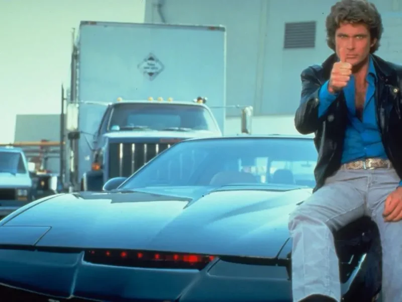 خالقان سریال Cobra Kai در حال ساخت فیلم Knight Rider برای یونیورسال هستند