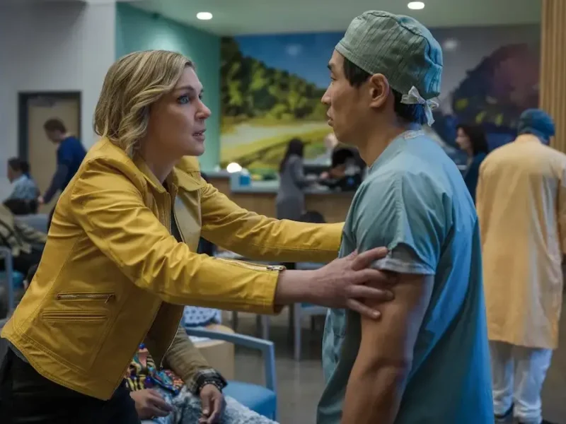 نقد و بررسی سریال Pluribus تازه‌ترین اثر وینس گیلیگان