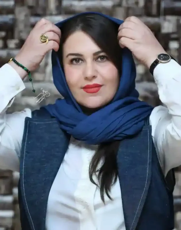 خبر روز | استایل خاص و جذاب گیتی قاسمی بازیگر محبوب زیرخاکی Screenshot 2024 12 23 235416 2.webp 2