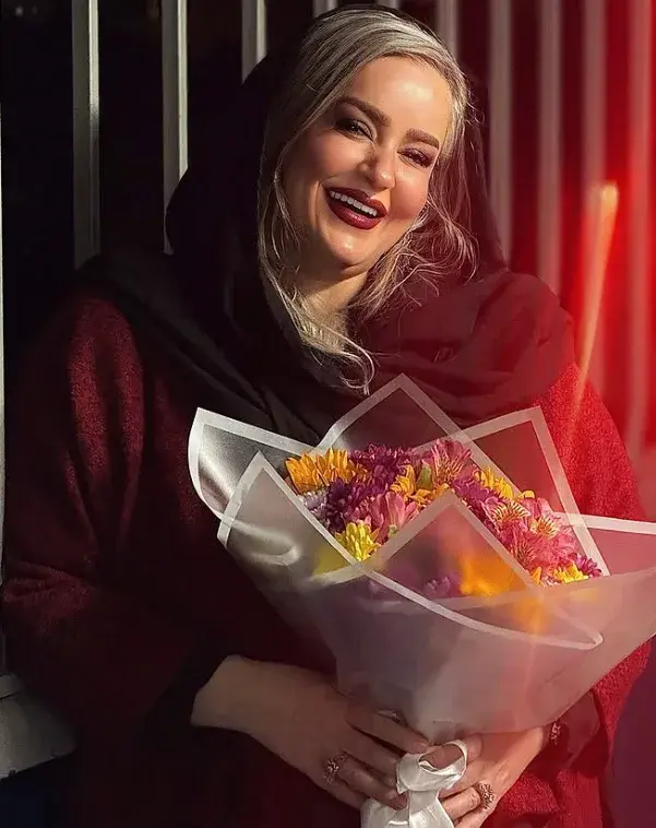 تصویر روز | نعیمه نظام دوست و بهرنگ علوی در کنسرت صادقلو Screenshot 2025 03 05 132928 1 1