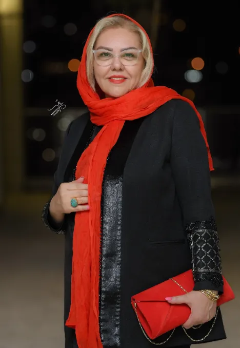سکانس روز | تغییر چهره فریبا کوثری و افسانه چهره آزاد در 58 و 62 سالگی Screenshot 2025 05 02 164517