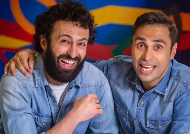 چهره روز | عکس دیدنی و ماندگار حسام محمودی در پشت صحنه برنامه رامبد 4 Screenshot 2025 05 07 212943